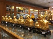 Giá vàng 9999 hôm nay ngày Thần tài  Bay Cao Ngất Ngưỡng