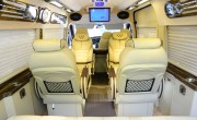 Xe limousine bầu bàng đi vũng tàu giá 180k